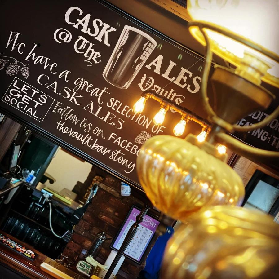 The Bull Hotel Stony Stratford Εξωτερικό φωτογραφία
